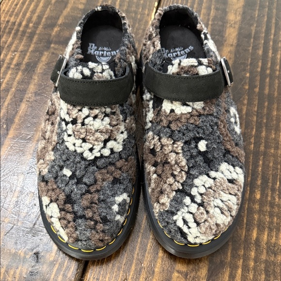 Dr. Martens Other - Dr. Martens Fuzzy Black and Brown Slippers